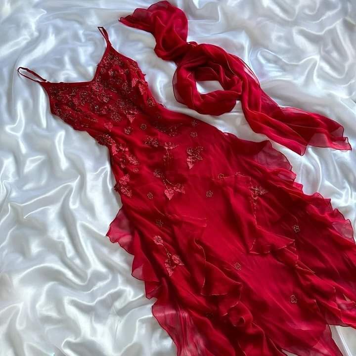 Spaghetti Straps Chiffon Ruffles Beading Red Prom Dress Secondary image