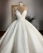 Spaghetti Straps Wedding Dresses Ball Gown Appliques