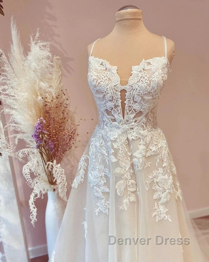 Spaghetti Straps Wedding Gowns With Lace Appliques Secondary image