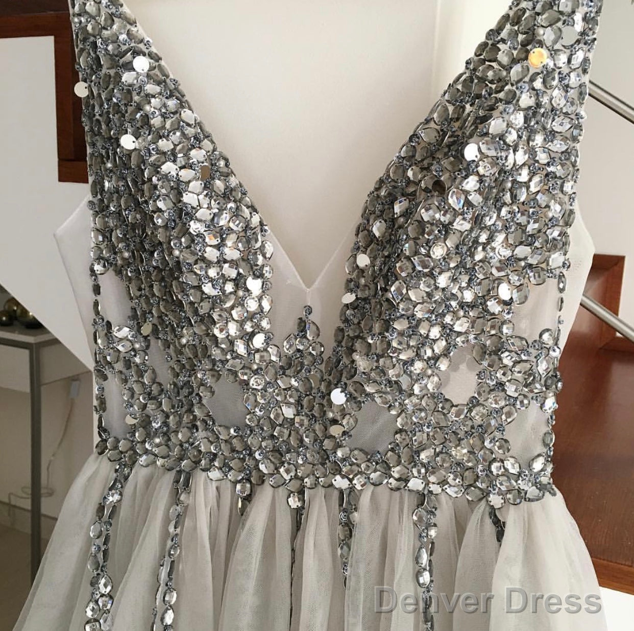 Sparkly Crystal Beaded V Neck Tulle Split Prom Dresses