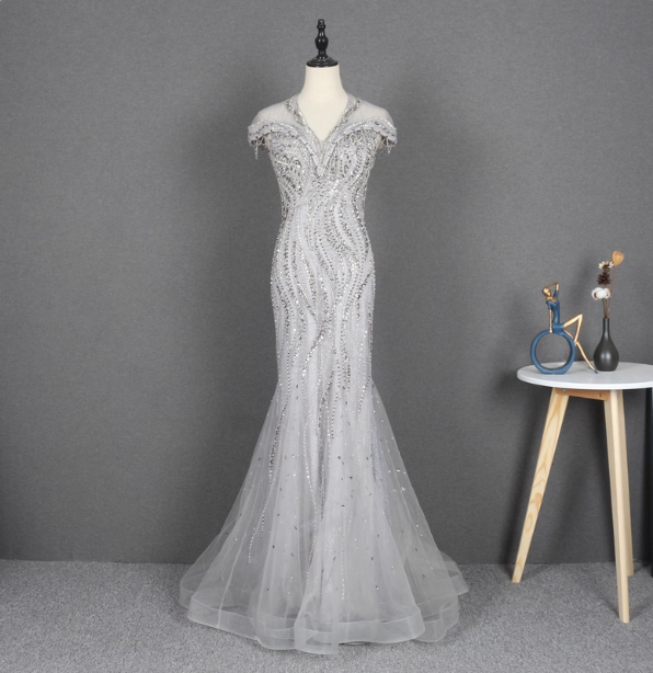 Sparkly Light Grey Mermaid V-Neck Beaded Tulle Train Prom Dresses Evening Dresses