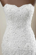 Strapless Lace Appliques Bride Gowns Long Mermaid Wedding Gowns With Beadings