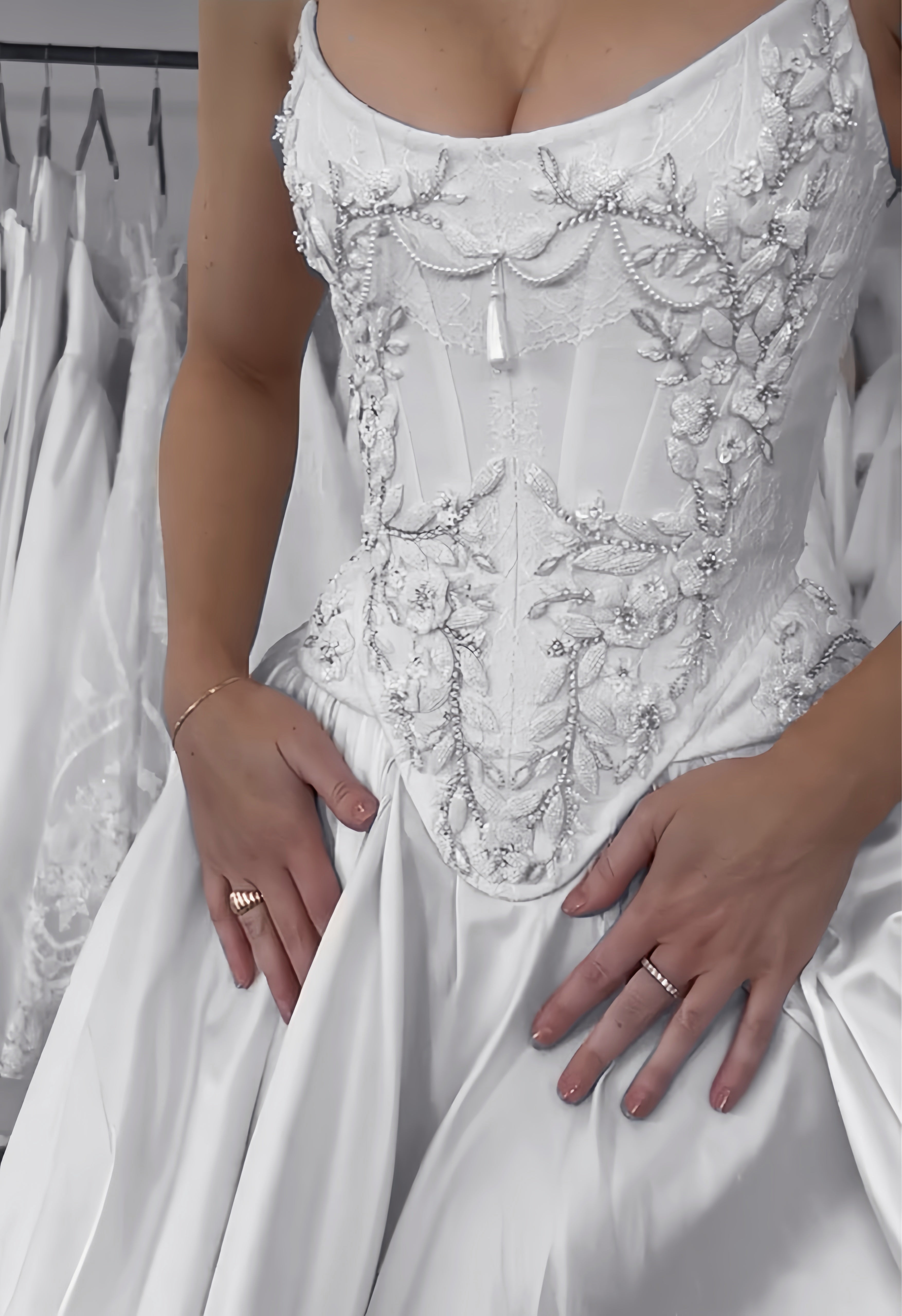Strapless Lace Satin White Vintage Wedding Dresses,