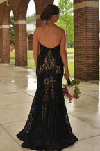 Strapless Red Appliques Mermaid Sleeveless Lace Long Prom Dresses
