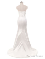 Stunning Ivory Wedding Dress Strapless Mermaid Prom Dresses V Neck Sleeveless Split Beach Bridal Gowns With Court Train