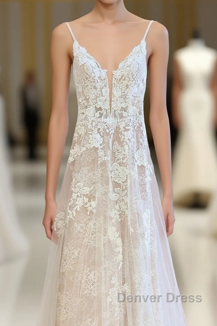 Stunning Long A-Line Spaghetti Straps Tulle Lace Wedding Dresses Main image