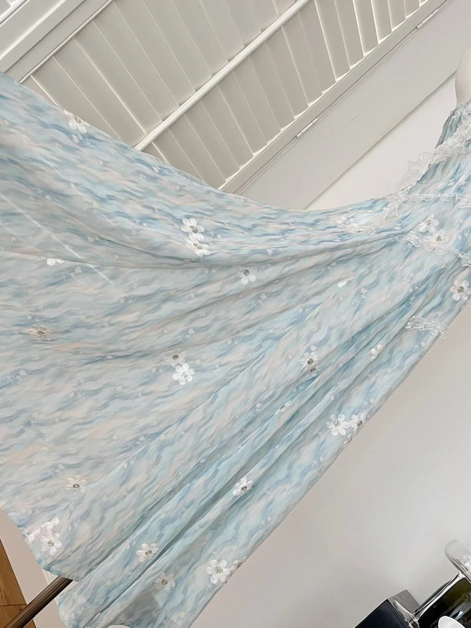 Sweet Blue And White Gradient A-Line Halter Neck Chiffon Long Prom Dresses Evening Dresses