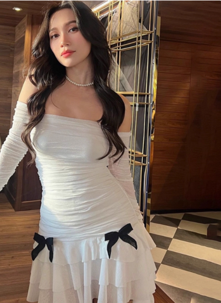 Sweet Bow Pleated Mesh Ruffle Hip Birthday Skirt Homecoming Dresses Main image