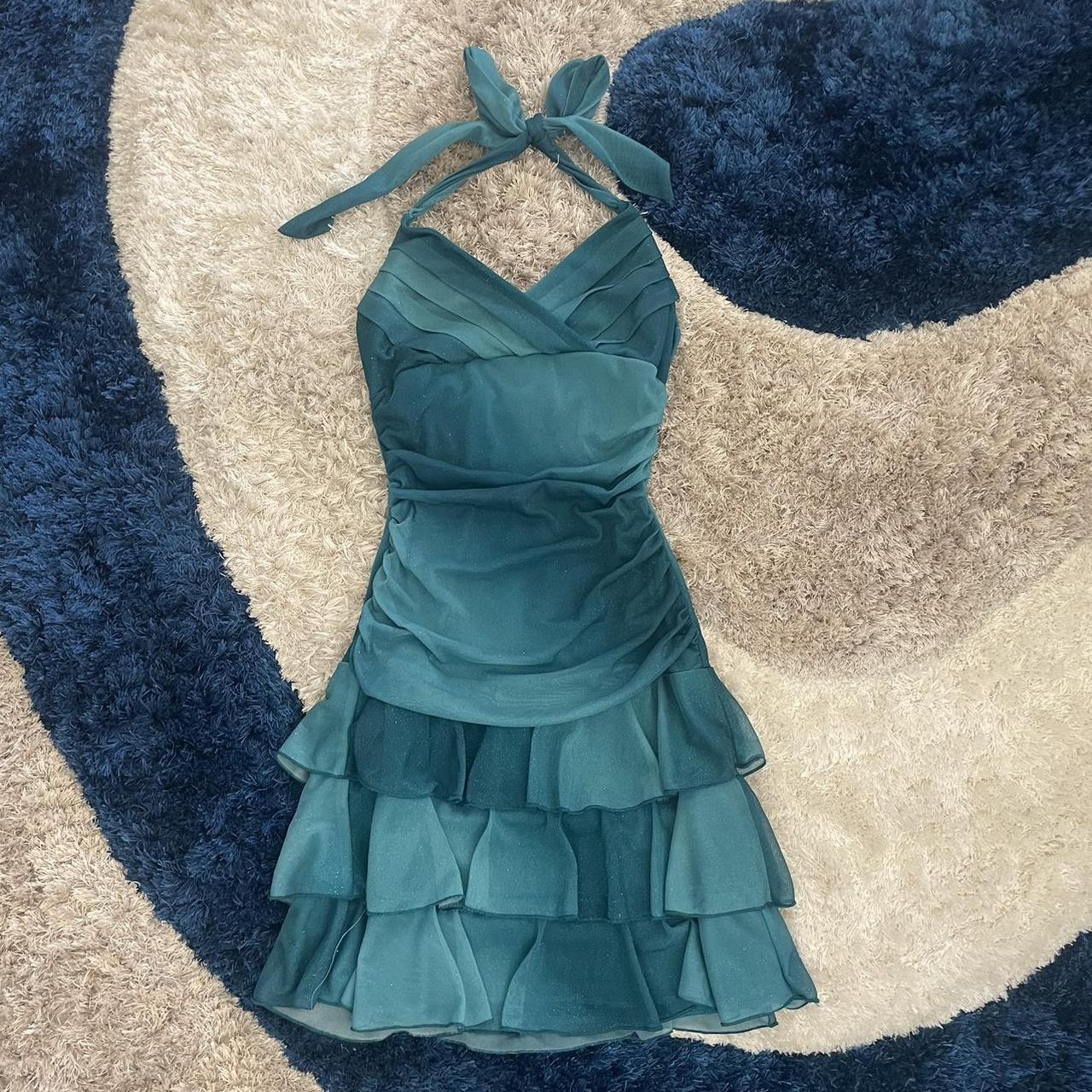 Sweet Glitter Halterneck V-Neck Ruffled Mini 16Th Birthday Homecoming Dresses