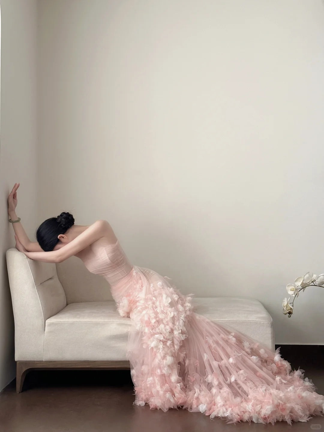 Sweet Pale Pink Mermaid Tail Three-Dimensional Petal Long Prom Dresses Evening Dresses Wedding Dresses