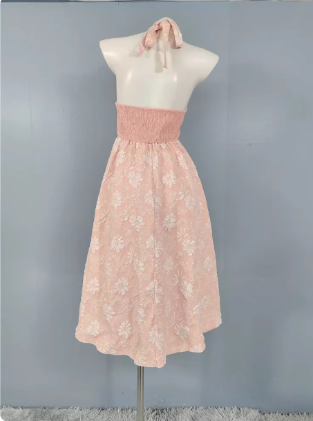Sweet Pink A-Line Halter V-Neck Jacquard Prom Dresses
