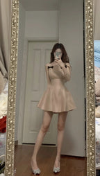 Sweet Pink Halter Neck Bow Satin A-Line Homecoming Dresses