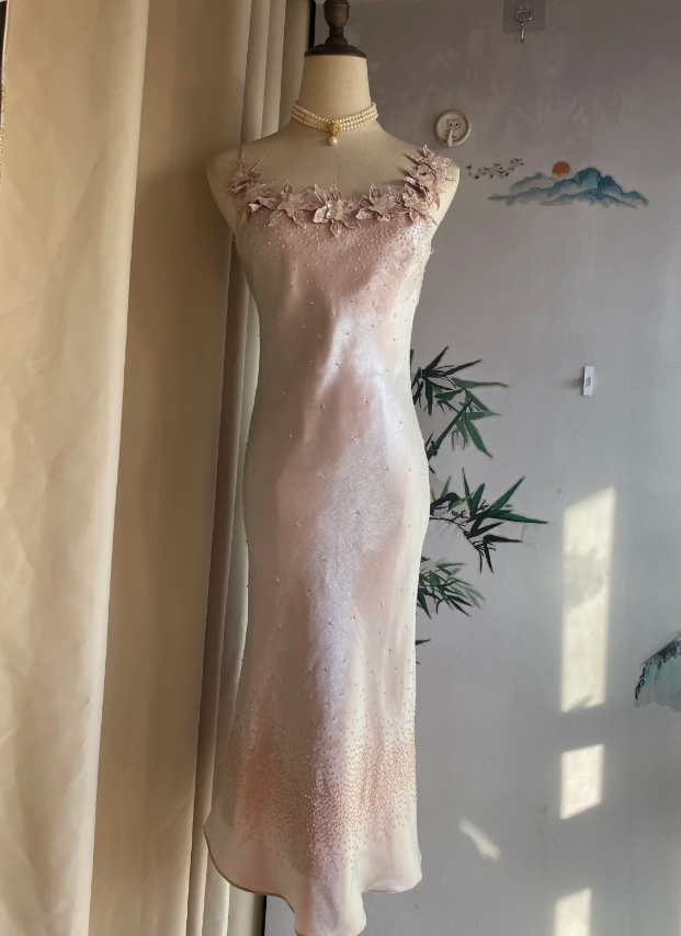Sweet Pink Mermaid Halter 3D Floral Satin Prom Dresses Evening Dresses Bridesmaid Dresses