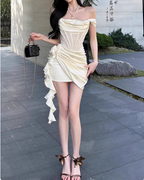 Sweet Satin Off-The-Shoulder Hip-Wrapped Herringbone 17Th Birthday Homecoming Dresses