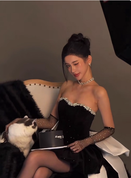 Sweet Tube Top Black Velvet Bow 19Th Birthday Homecoming Dresses