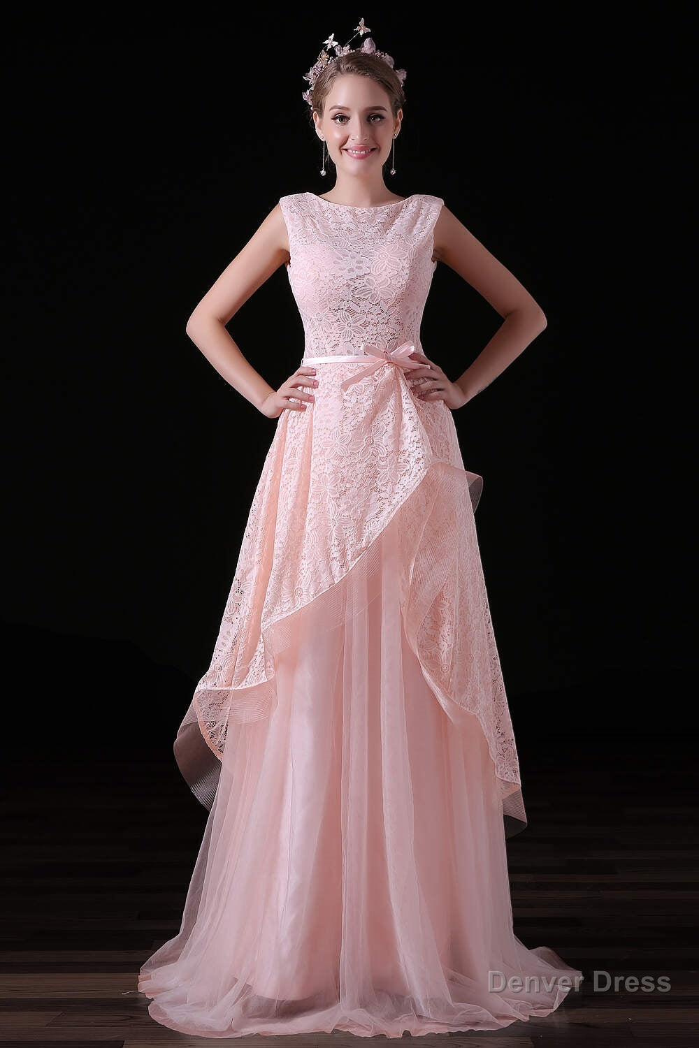Sweet Tulle & Lace Bateau Neckline Floor-length A-line Prom Dresses With Belt Main image