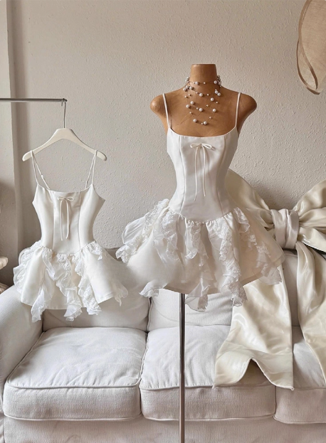 Sweet White Bow Satin Lace Ruffled 17Th Birthday Homecoming Dresses