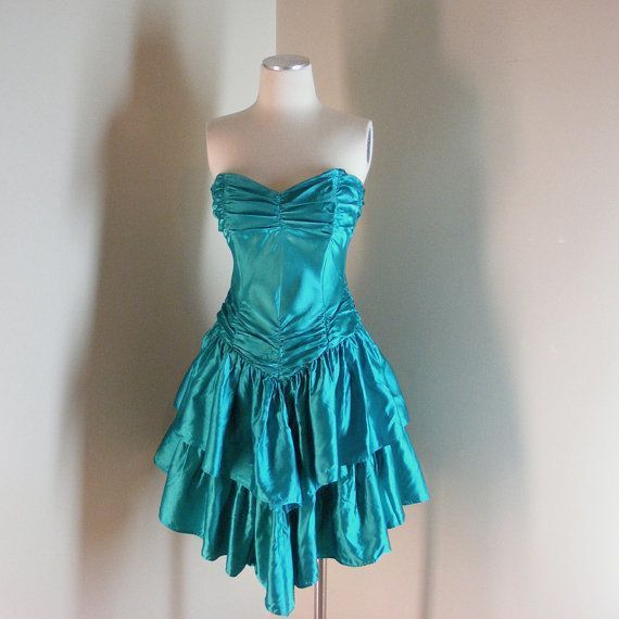 Sweetheart Neck Blue Satin 17Th Birthday Short Skirt Homecoming Dresses Main image