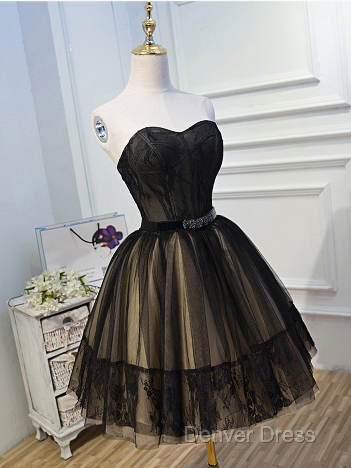 Sweetheart Neck Short Black Lace Prom Dresses, Short Black Lace Gradua