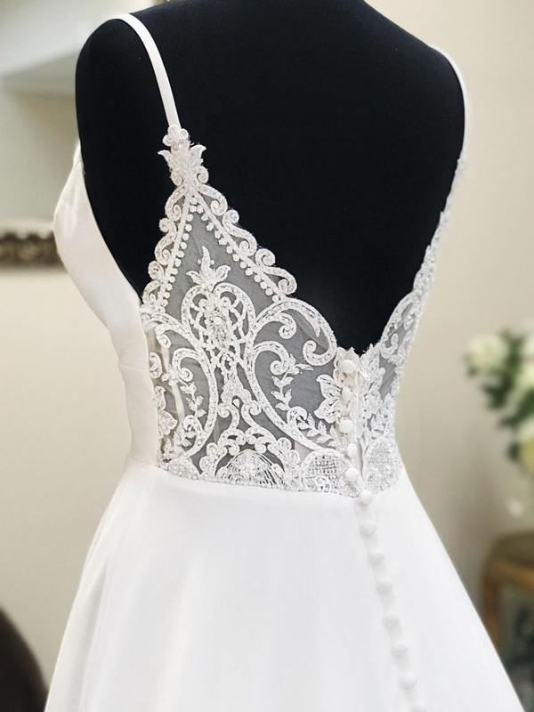 Sweetheart Spaghetti Strap Lace Illusion Back A-line Long Wedding Dress