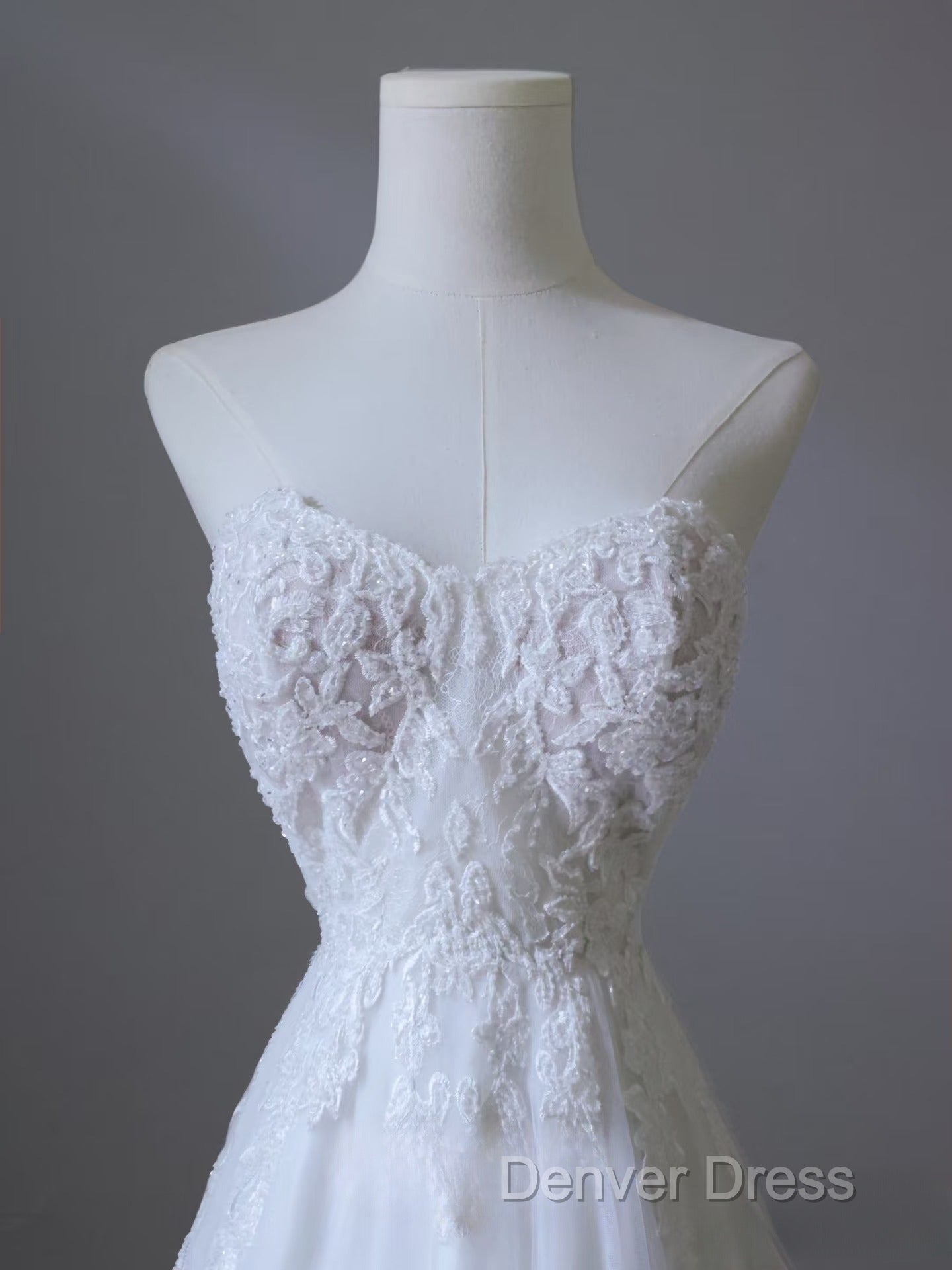 Timeless A Line Sweetheart Lace Tulle White Wedding Dress Brides Dresses