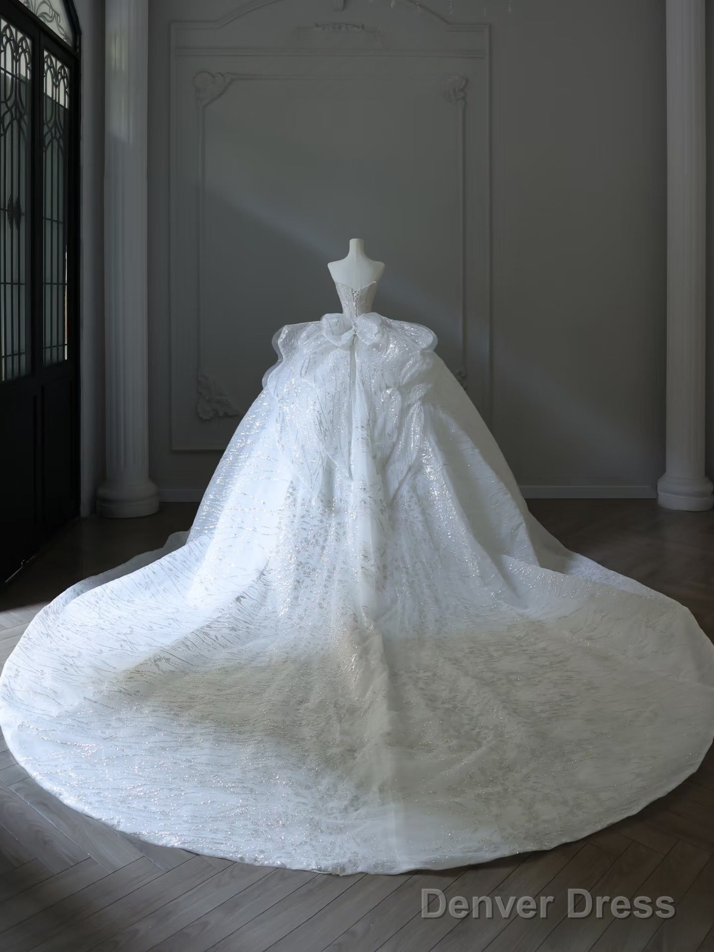 Timeless Ball Gowns Sweetheart Neckline Sequin Long Sleeves Wedding Dress Bridal Dresses