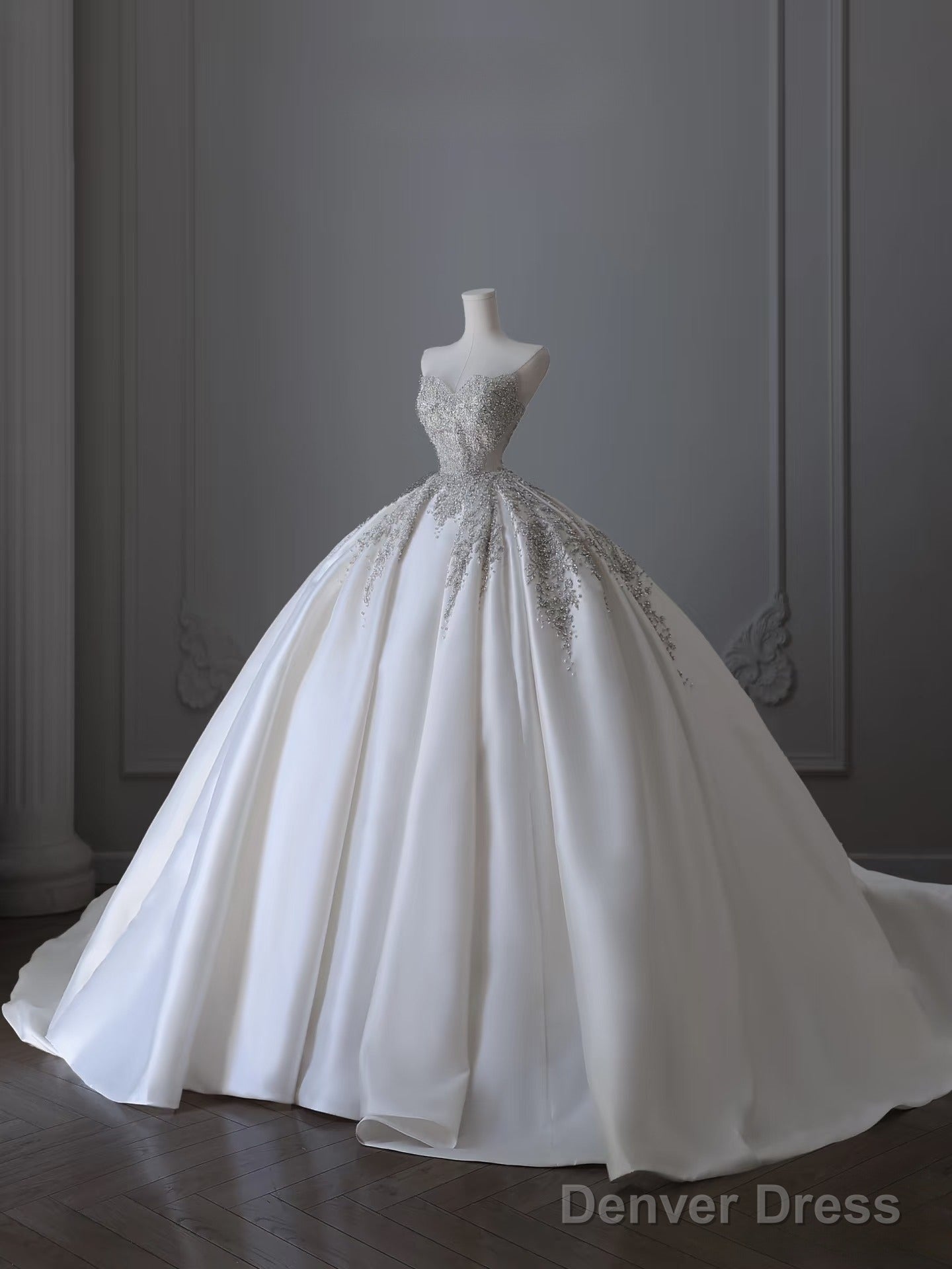 Timeless Ball Gowns Sweetheart Satin White Wedding Dress Brides Dresses