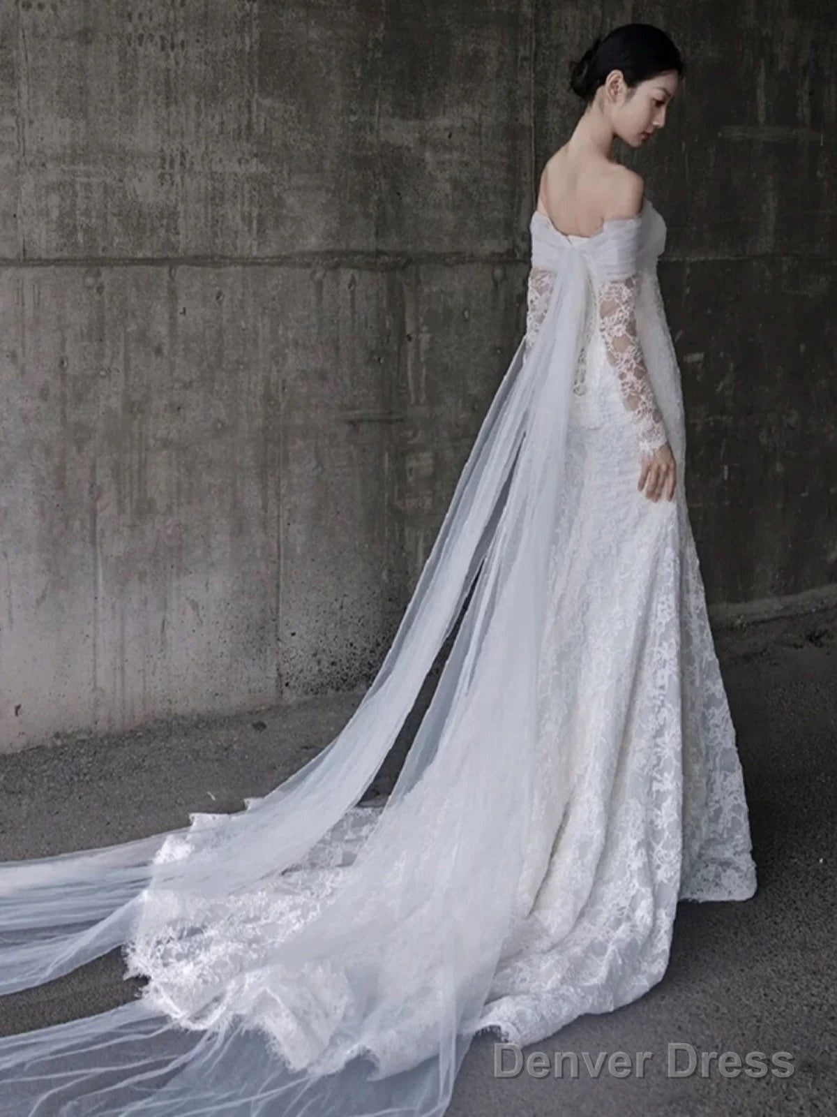 Timeless Mermaid Off The Shoulder Long Sleeves White Lace Wedding Dresses Secondary image
