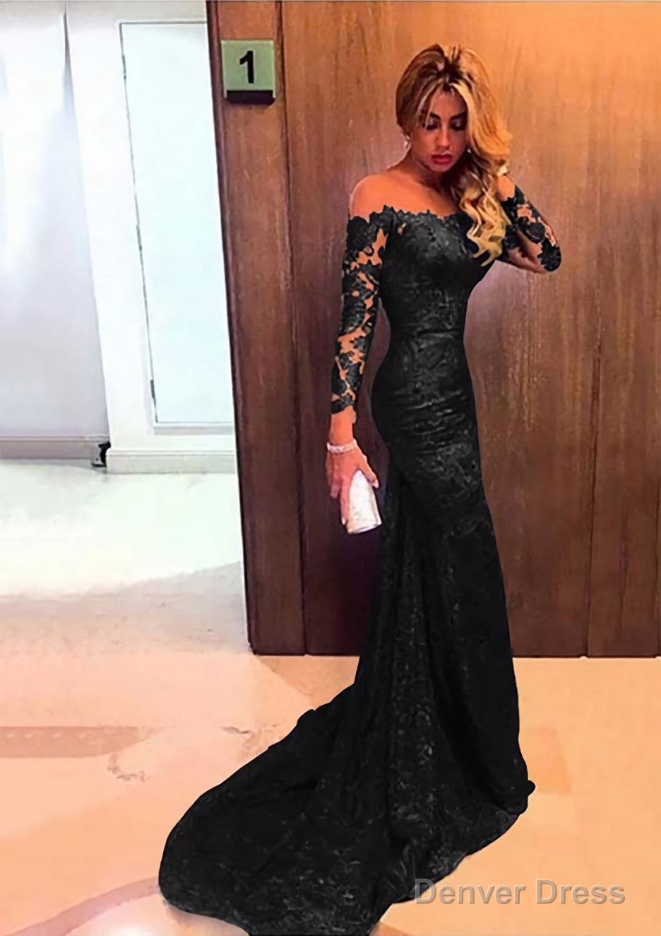 Trumpet Mermaid Full Long Sleeve Bateau Chapel Train Lace Prom Dresses With Appliqued