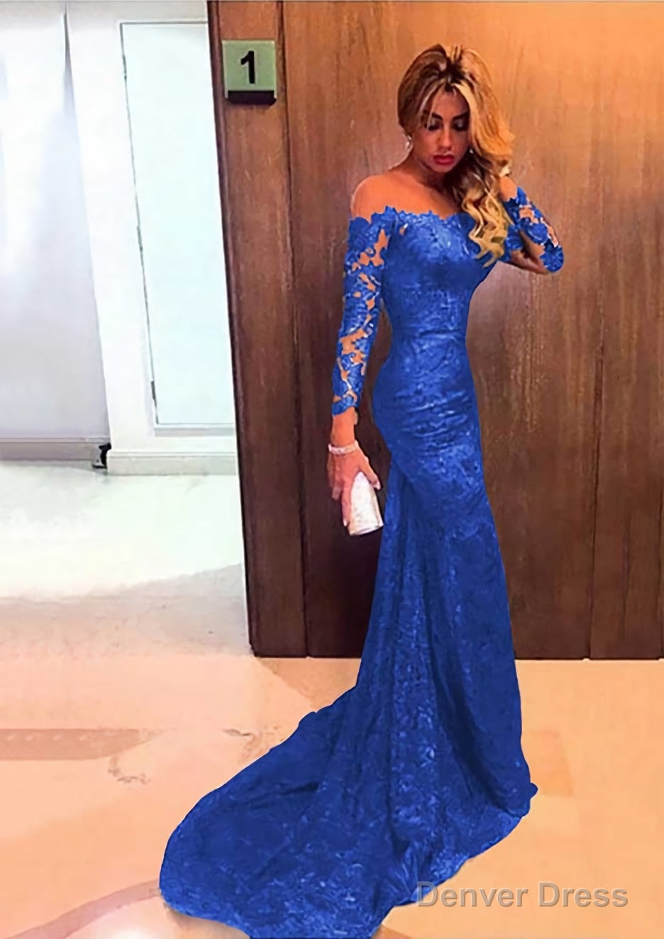 Trumpet Mermaid Full Long Sleeve Bateau Chapel Train Lace Prom Dresses With Appliqued