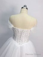 Trumpet/Mermaid  Lace Off-The-Shoulder Tulle Wedding Dresses