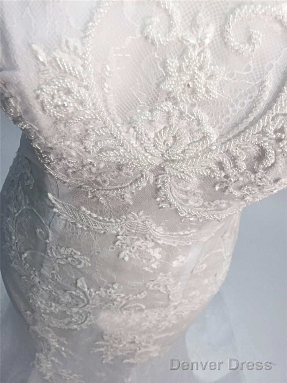 Trumpet/Mermaid  Lace Off-The-Shoulder Tulle Wedding Dresses