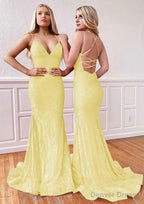 Trumpet/Mermaid Sleeveless Sweep Train Lace Prom Dresses With Pleated