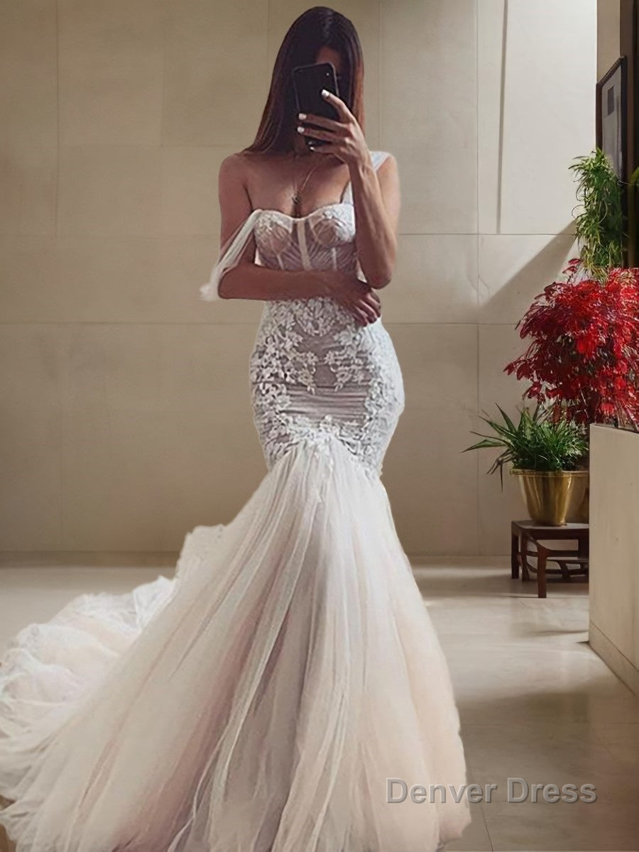 Trumpet/Mermaid Straps Cathedral Train Tulle Wedding Dresses With Appliques Lace Main image