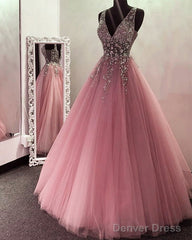 Tulle Ball Gown Prom Dresses Beaded V Neck