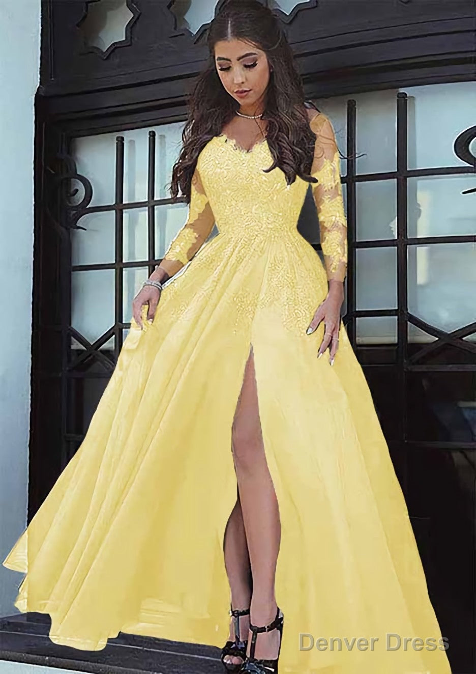 Tulle Long Floor Length A Line Full Long Sleeve Sweetheart Zipper Prom Dresses With Appliqued
