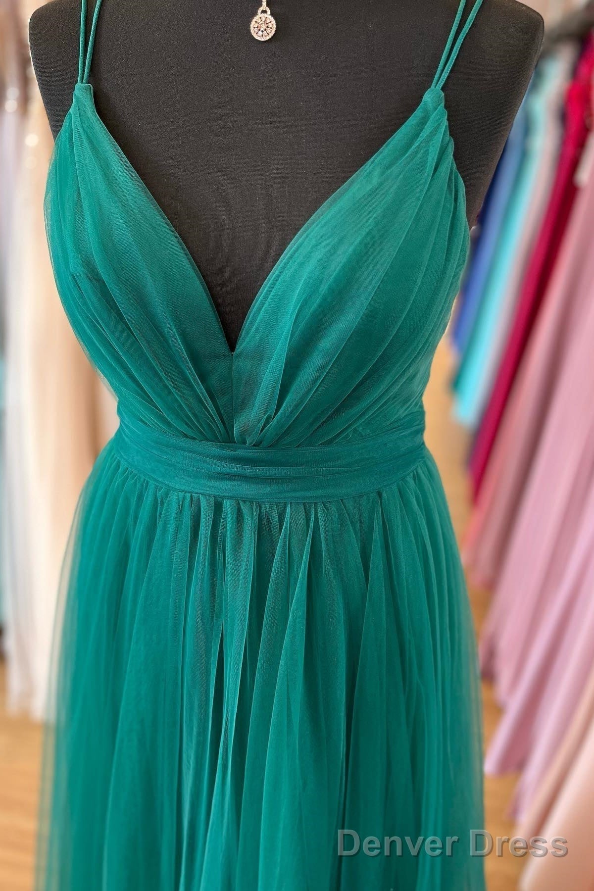Tulle Skirt Dark Blue Prom Dresses With V Neckline