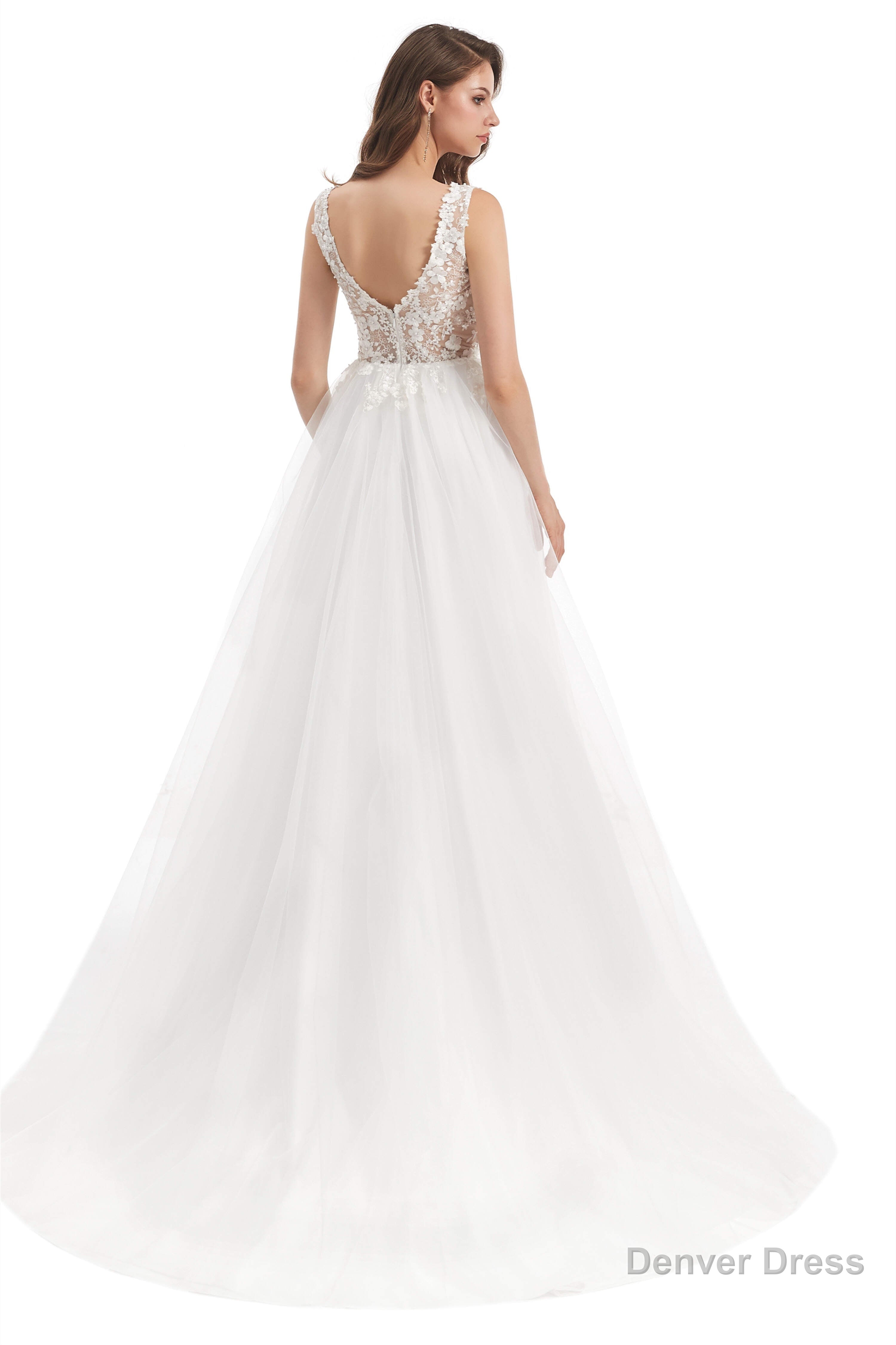 Tulle V-neck Appliques Wedding Dresses