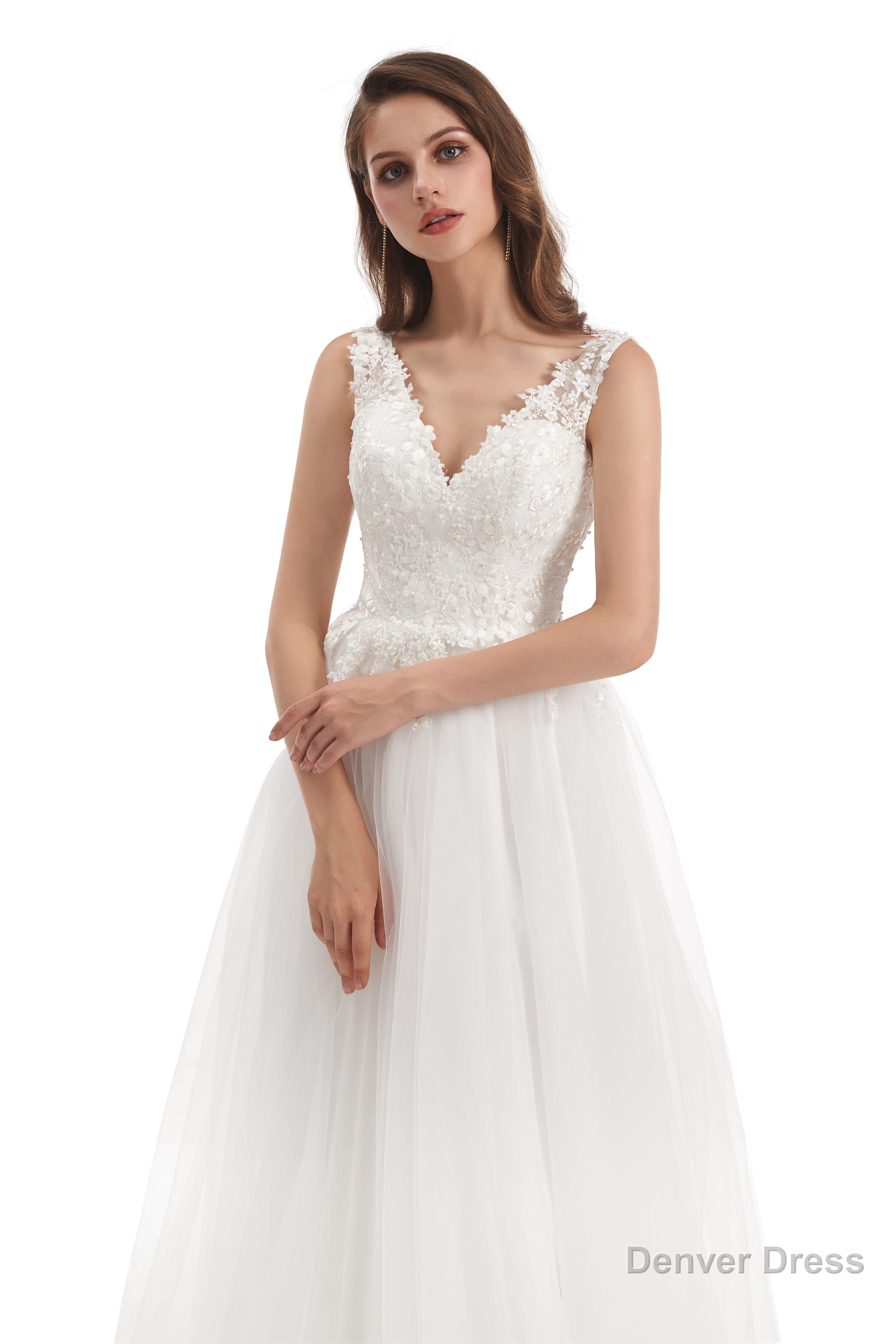 Tulle V Neck Appliques Wedding Dresses