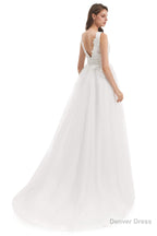 Tulle V Neck Backless Appliques Wedding Dresses