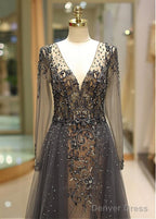 Tulle V-Neck Long Sleeve A-Line Prom Dresses With Beadings