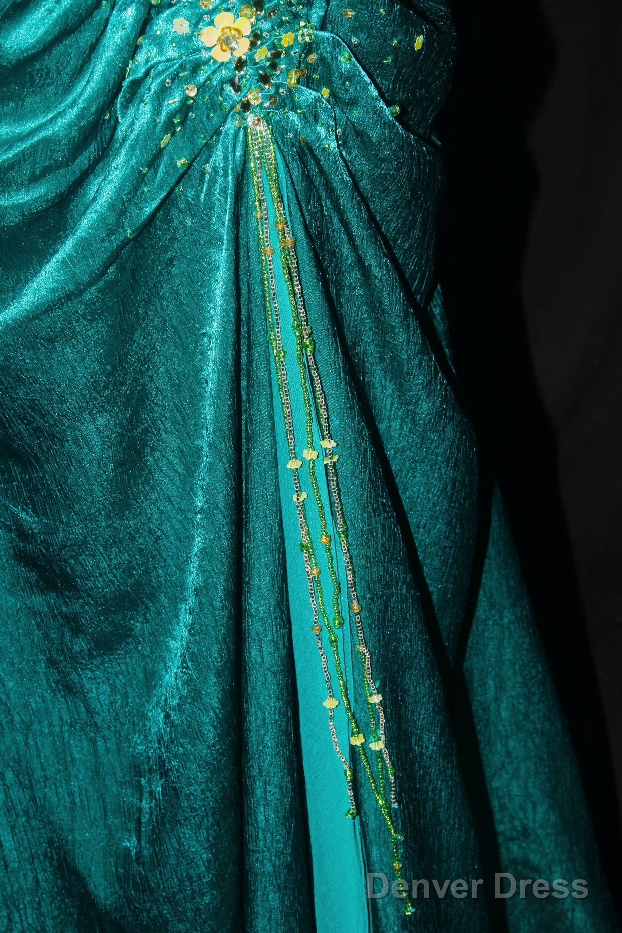 Turqoise Mermaid Halter Satin Beaded Long Prom Dress Retro V-Neck Rhinestone Evening Gown