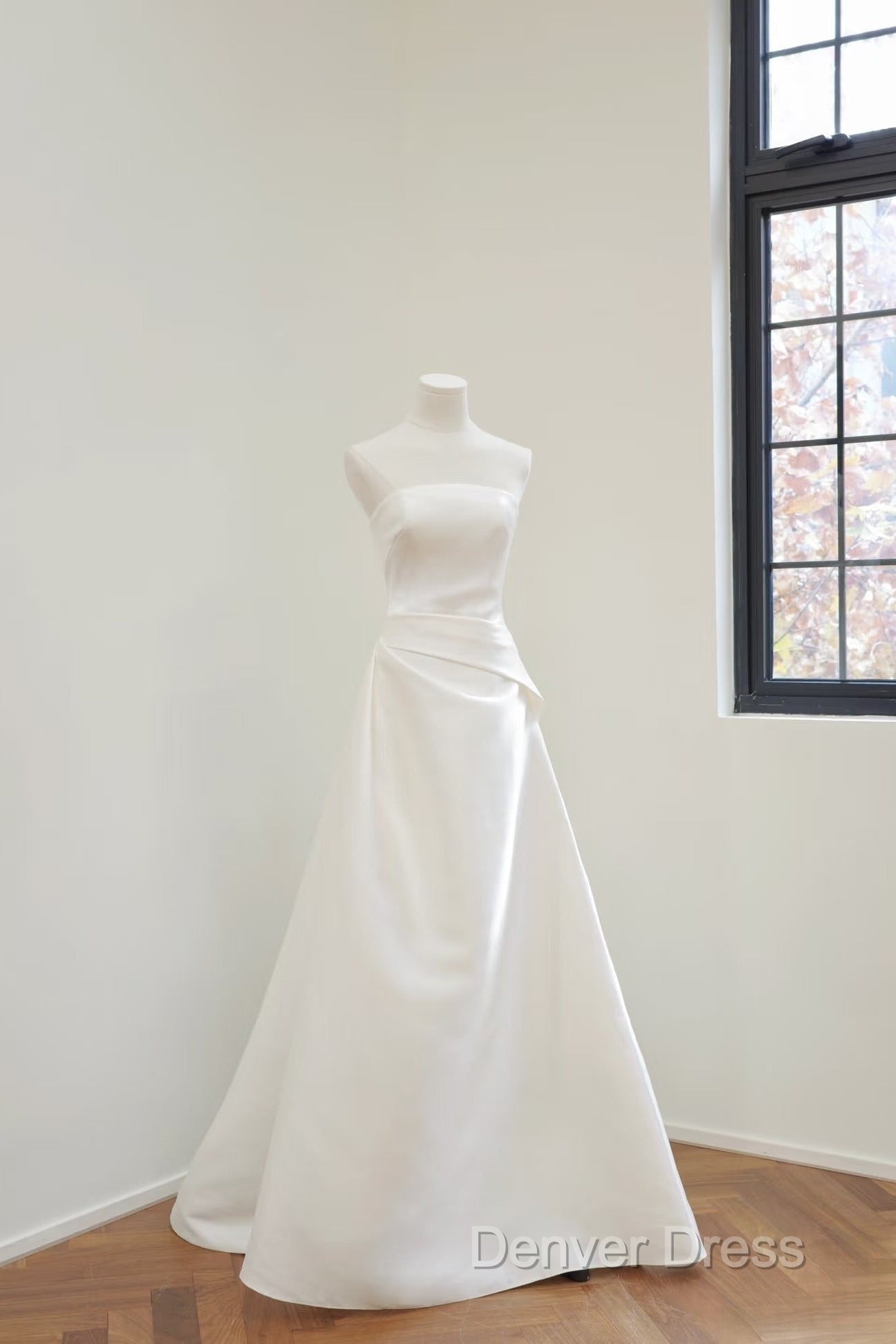 Unique A Line Strapless Satin White Wedding Dress Brides Dresses