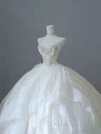 Unique Ball Gowns Strapless Tulle White Long Wedding Dress Brides Dresses