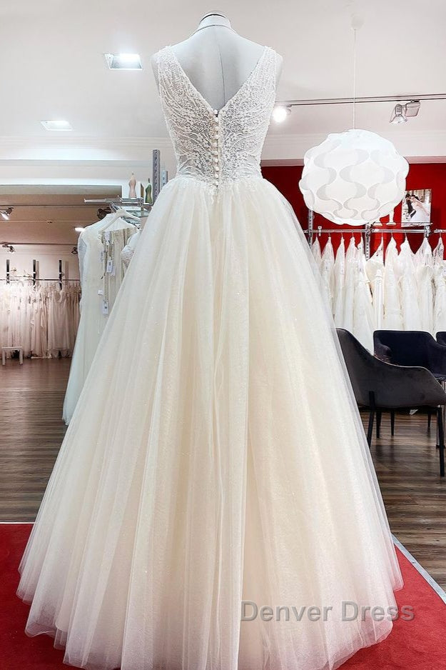 Unique Ivory Long Princess V-neck Tulle Lace Wedding Dresses Secondary image