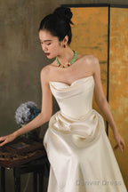 Unique Mermaid Off The Shoulder Ivory Long Wedding Dress With Short Sleeves Brides Dresses