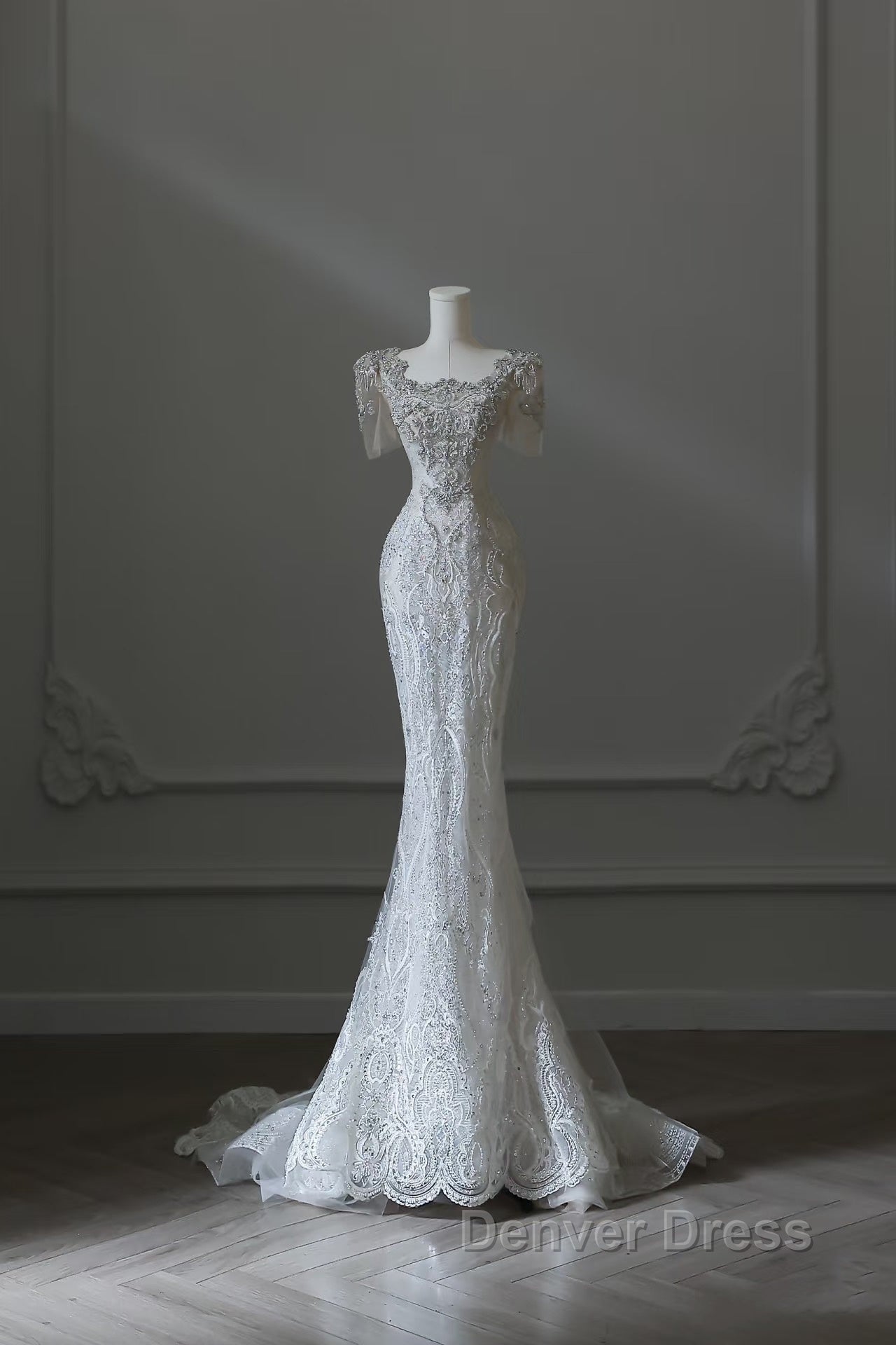 Unique Mermaid Square Neckline Short Sleeves Wedding Dress White Brides Dresses