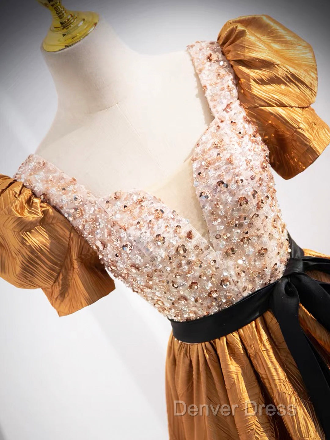 Unique V-Neck Beaded Floor Length Prom Dresses, Beautiful A-Line Short Sleeve Party Dresses Secondary image