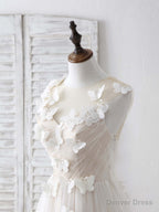 Unique White Round Neck Tulle 3D Lace Applique Long Prom Dresses