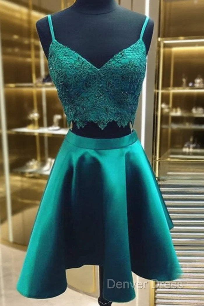 V Neck 2 Pieces Short Green Lace Prom Dresses, Two Pieces Short Green Formal Homecoming Dresses Main image